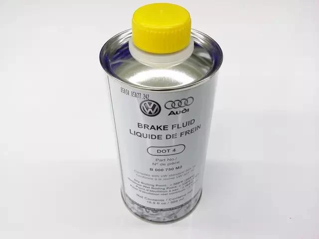 Жидкость тормозная VAG DOT 4 0.5л b000750m2