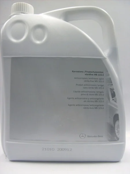 Антифриз (концентрат) 5л - Korrosions/Frostschutzmitte 325.0 синий MERCEDES A000989082511